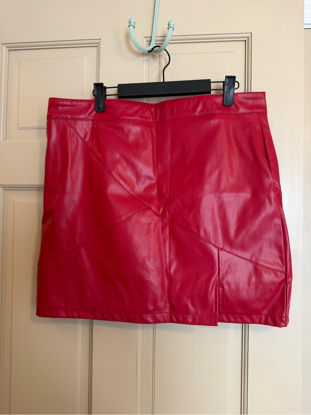 Red Faux Leather Mini Skirt - Women - Picture 5 of 8